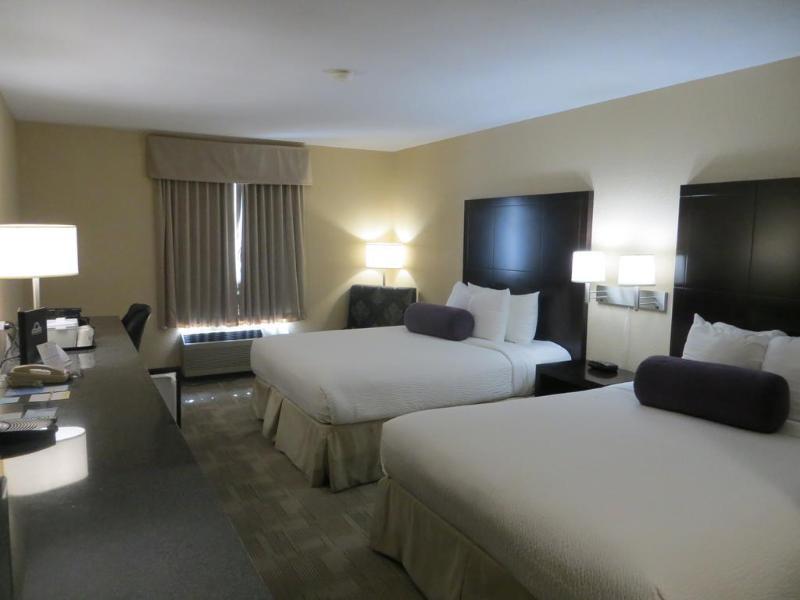 Days Inn By Wyndham Calgary Airport Kültér fotó